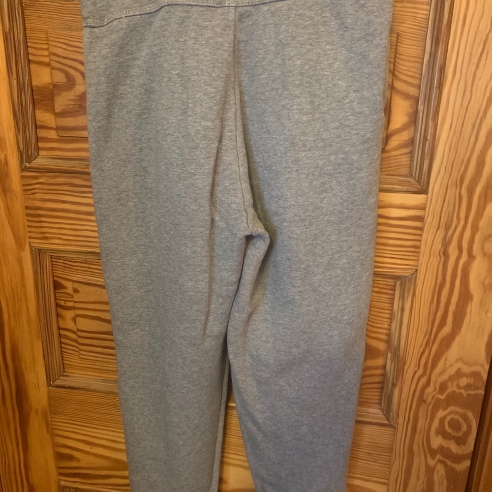 Nike sweatpants - Picture 3 of 4